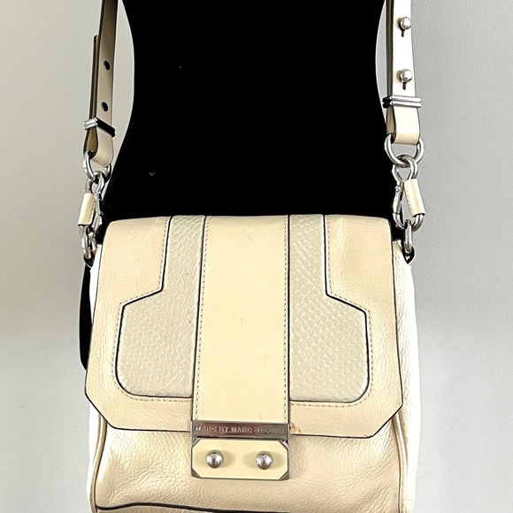Marc by Marc Jacobs White Crossbody Bag - Picture 3 of 12